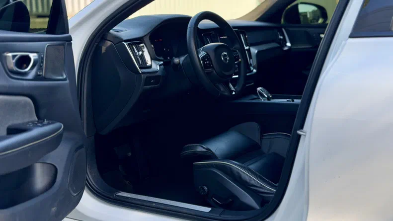 Volvo S60 2023 - 11