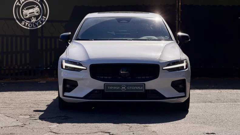 Volvo S60 2023 - 1