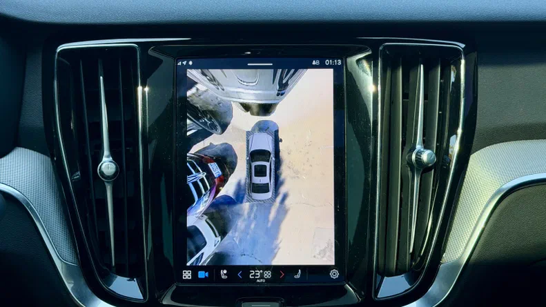Volvo S60 2023 - 19