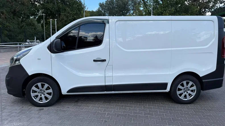 Opel Vivaro 2016 - 1