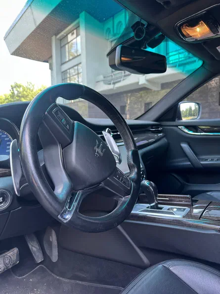 Maserati Quattroporte 2013 - 6