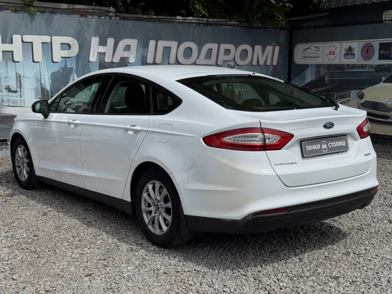 Ford Mondeo 2017 - 4