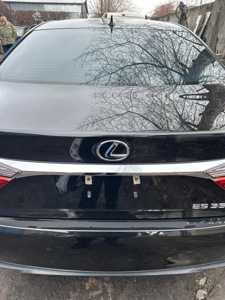 Lexus ES 2016 - 6