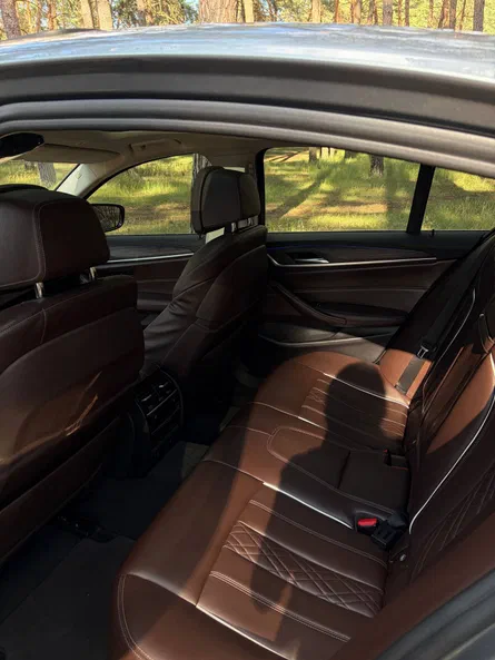 BMW 5 серія 2018 - 8