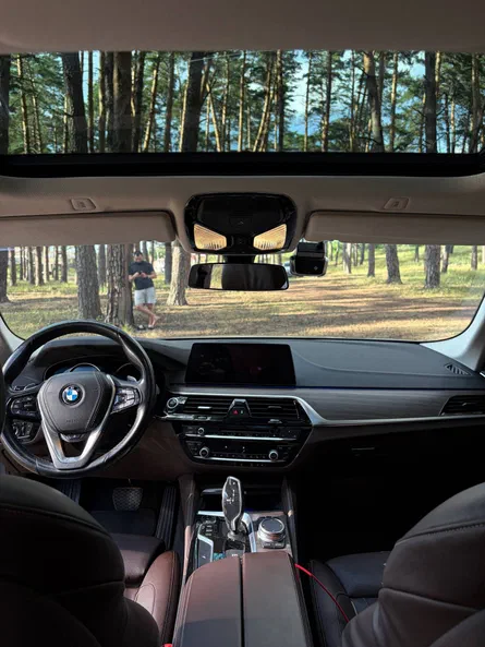 BMW 5 серія 2018 - 7
