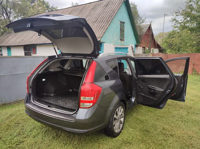 Kia Ceed 2010 - 6