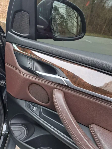 BMW X5 2015 - 12