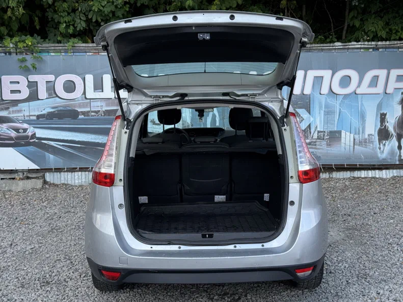 Renault Megane 2012 - 22