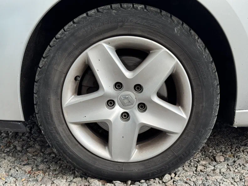 Renault Megane 2012 - 21