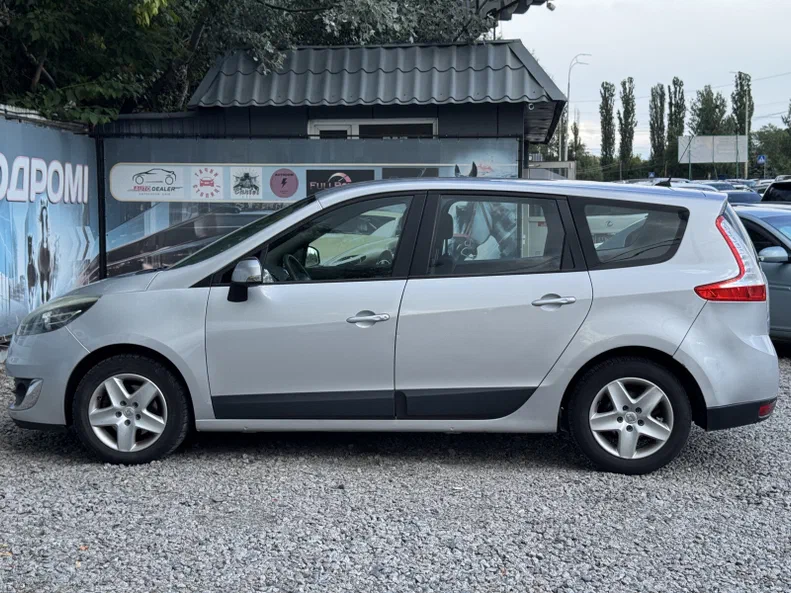 Renault Megane 2012 - 4