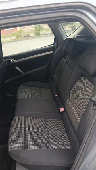 Peugeot 407 2008 - 10