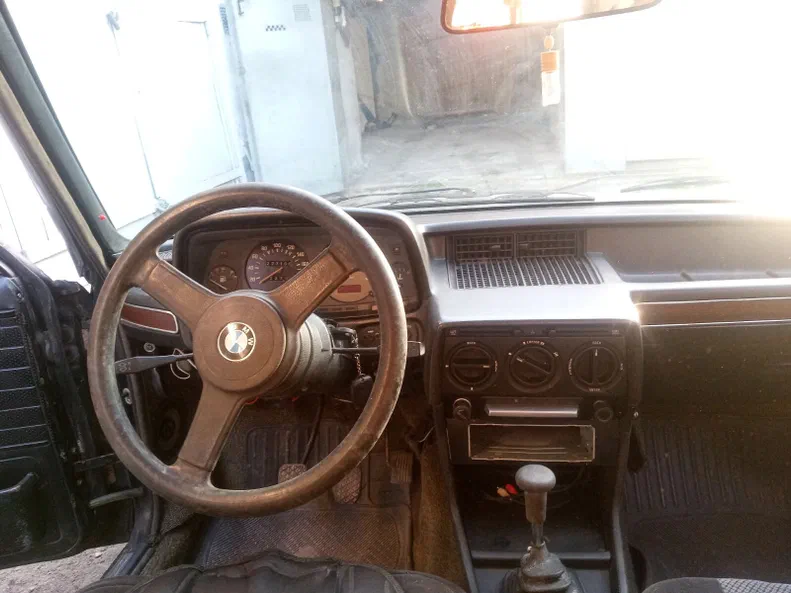 BMW 5 серія 1978 - 6
