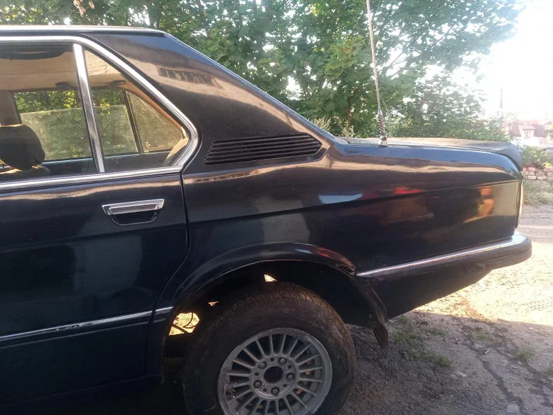 BMW 5 серія 1978 - 2