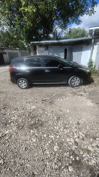 Peugeot 5008 2010 - 2