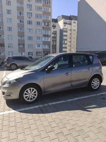 Renault Megane 2011 - 3