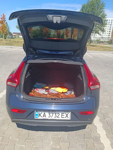 Volvo V40 2013 - 6