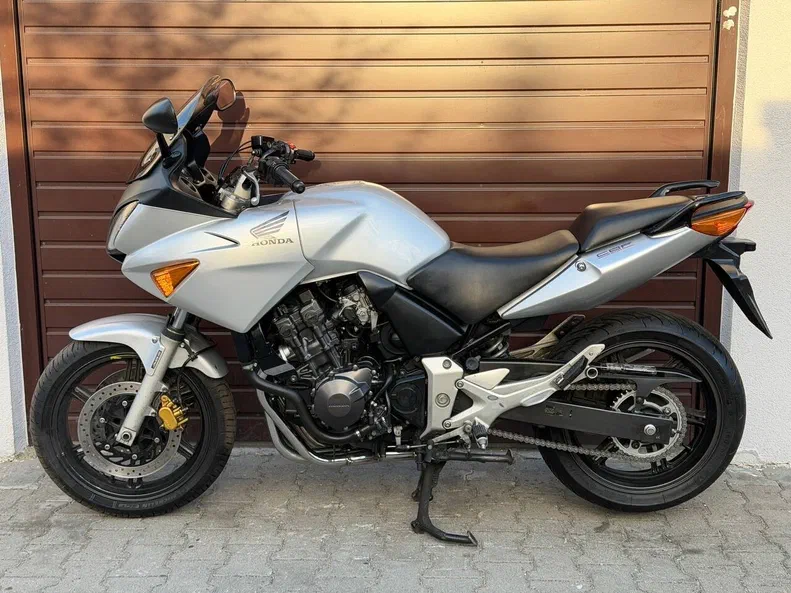 Honda CBF 600 2004 - 3