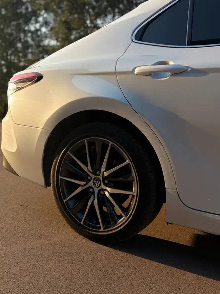Toyota Camry 2022 - 5