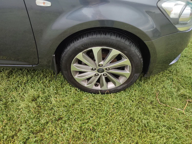 Kia Ceed 2010 - 17