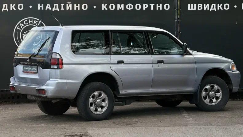 Mitsubishi Pajero 2007 - 13