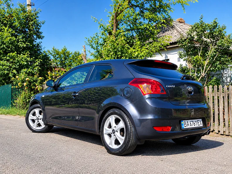 Kia Ceed 2008 - 4
