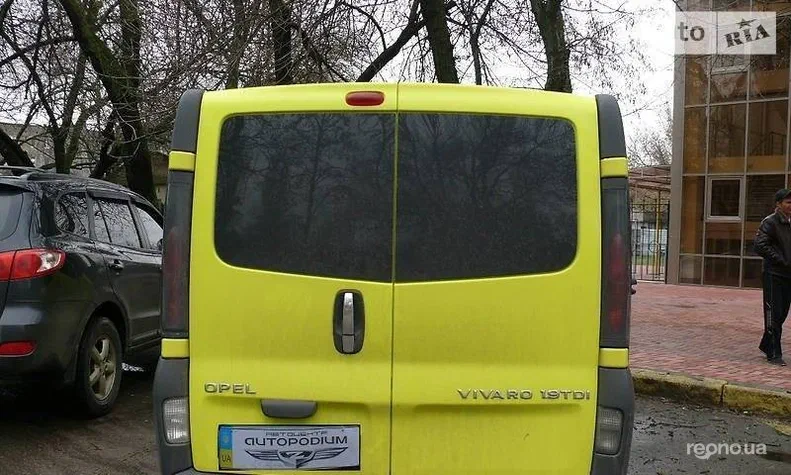 Opel Vivaro 2004 - 12