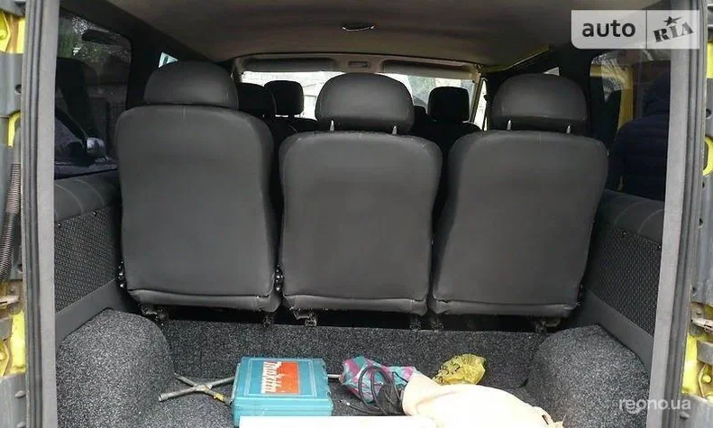 Opel Vivaro 2004 - 1