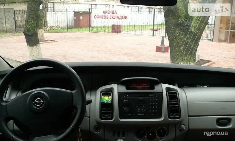 Opel Vivaro 2004 - 2