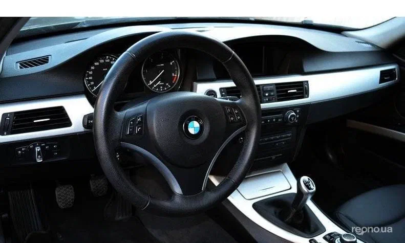 BMW 3 серія 2010 - 18