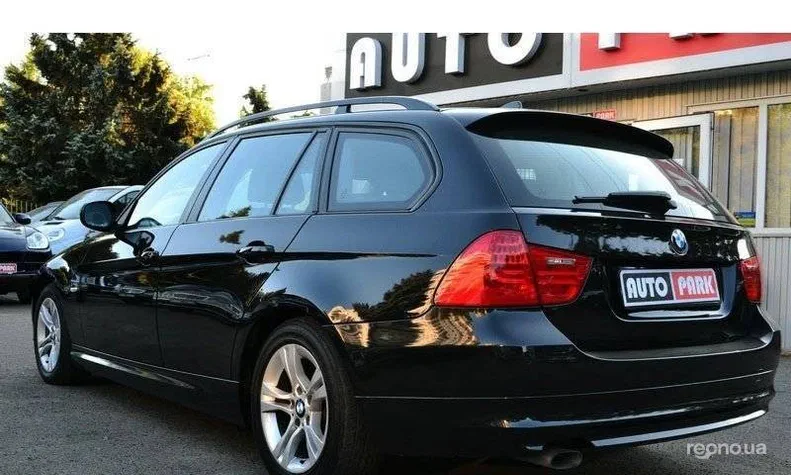 BMW 3 серія 2010 - 11