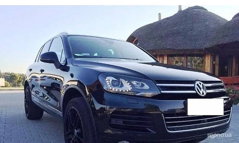 Volkswagen Touareg 2010 - 1