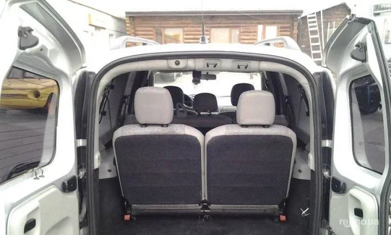 Renault Logan 2008 - 1