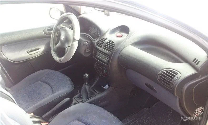 Peugeot 206 2000 - 0