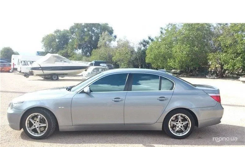 BMW 5 серія 2004 - 6