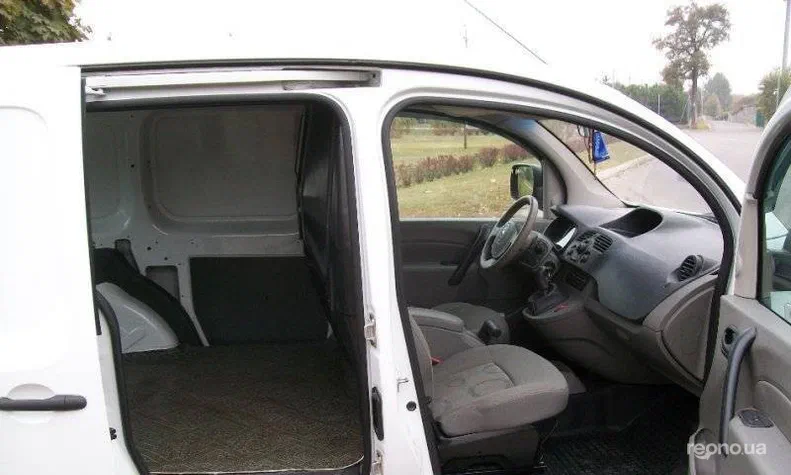 Renault Kangoo 2010 - 8
