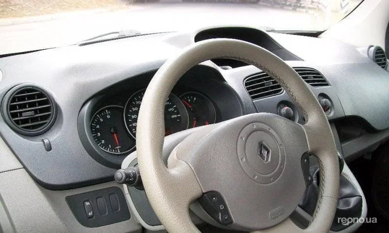 Renault Kangoo 2010 - 5