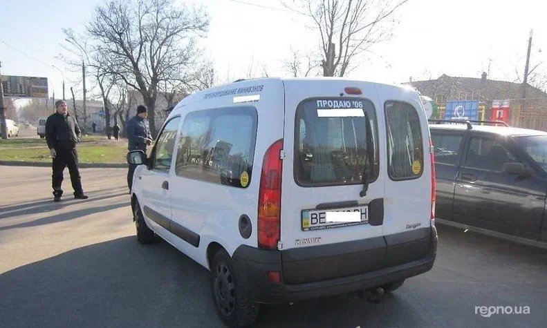 Renault Kangoo 2006 - 10
