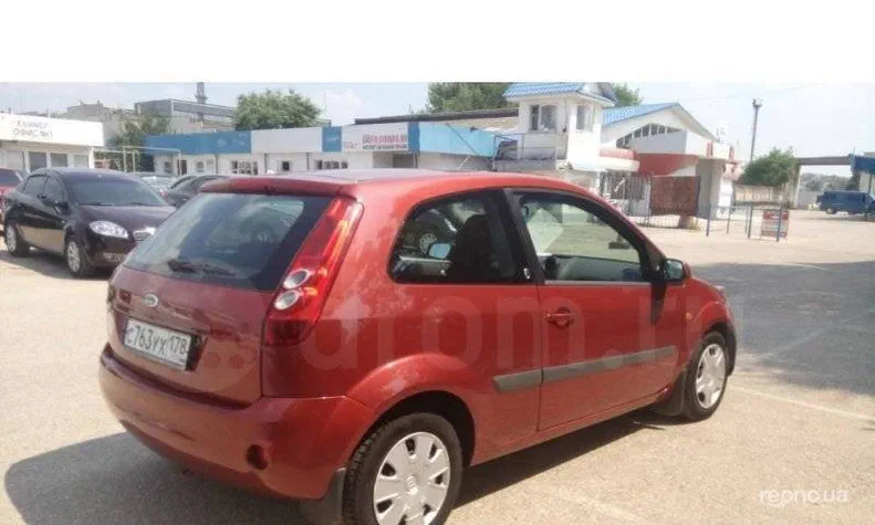 Ford Fiesta 2007 - 4