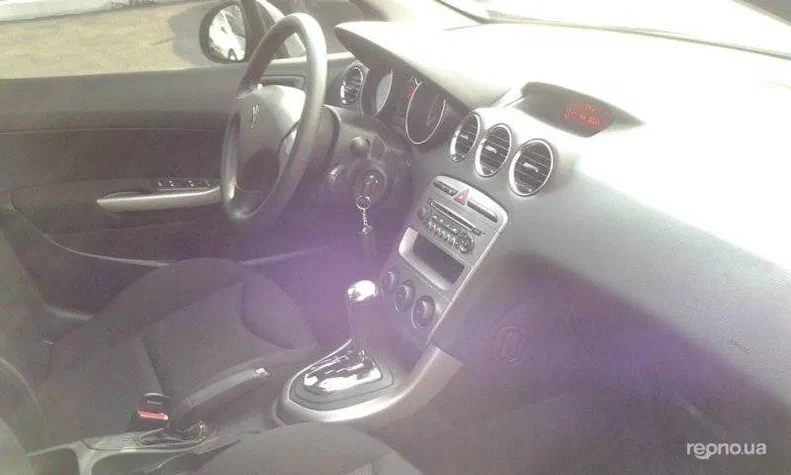 Peugeot 308 2012 - 3