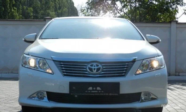 Toyota Camry 2015 - 1