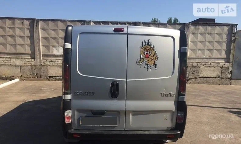 Renault Trafic 2004 - 7