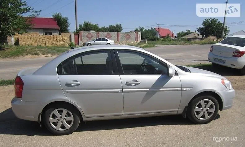Hyundai Accent 2007 - 17