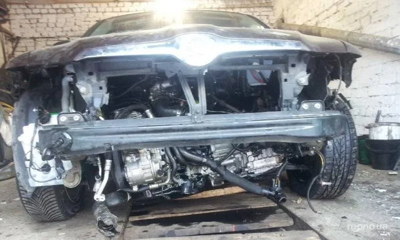 Skoda Superb 2012 - 4