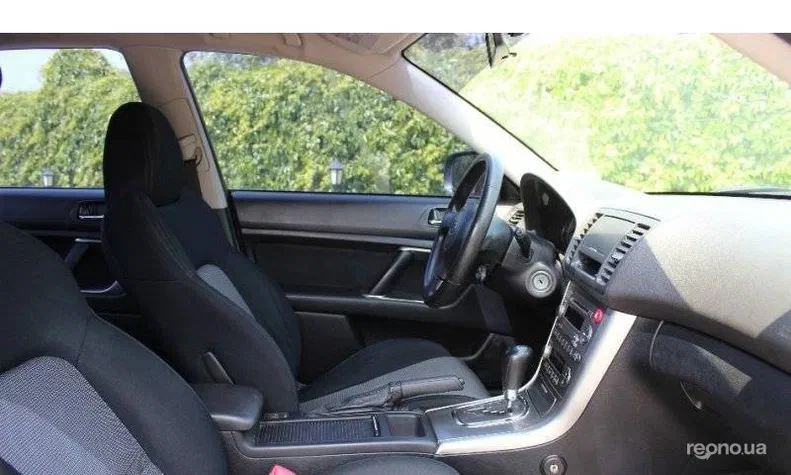 Subaru Legacy 2005 - 18
