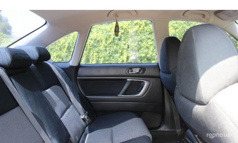 Subaru Legacy 2005 - 21