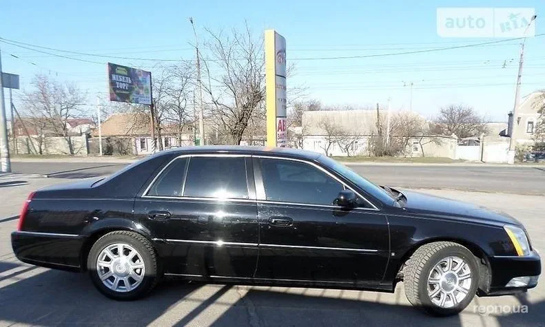 Cadillac DTS 2008 - 2