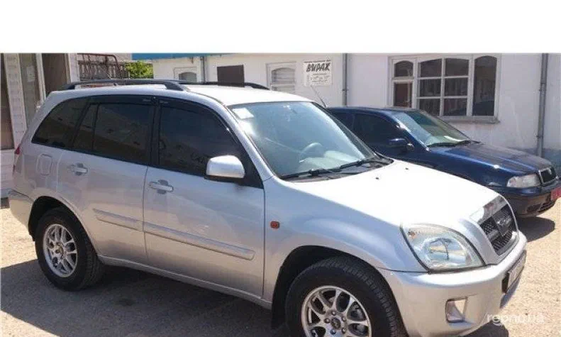 Chery Tiggo (T11) 2008 - 6