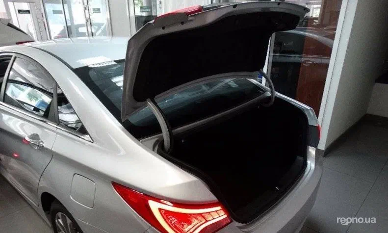Hyundai Sonata 2014 - 25