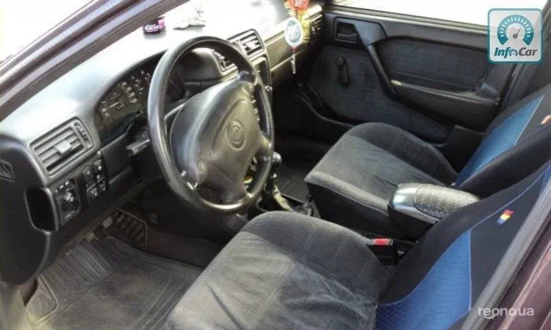 Opel Vectra 1995 - 8