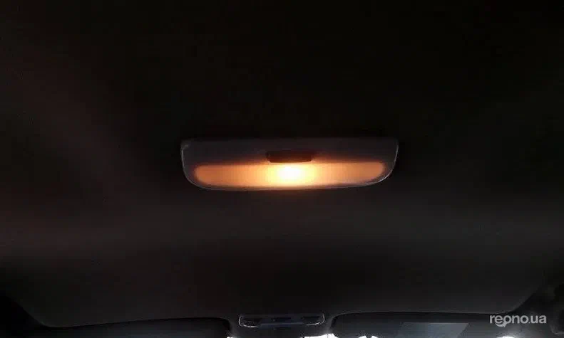 Renault Megane 2012 - 24